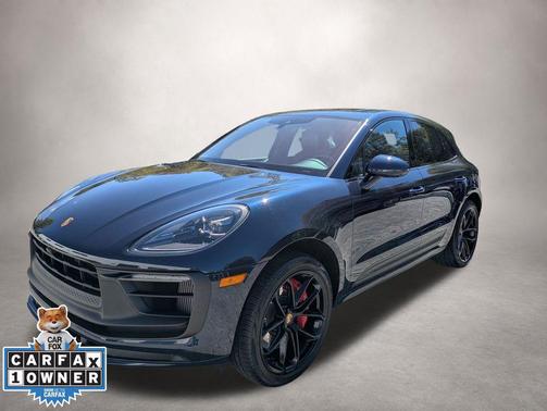Night Blue Metallic 2022 Porsche Macan Macan GTS