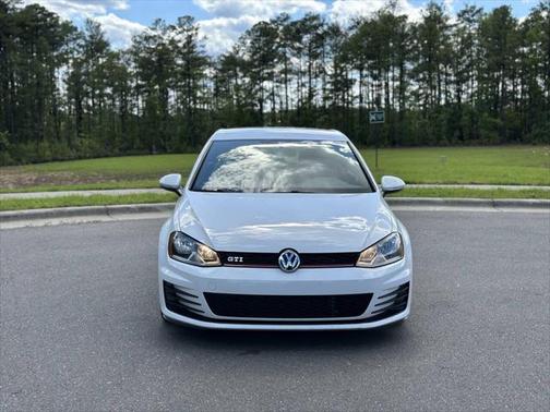 2016 Volkswagen Golf GTI 2.0T S 4-Door