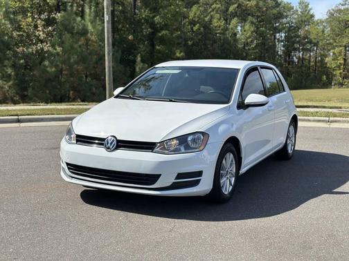 2016 Volkswagen Golf TSI S 4-Door
