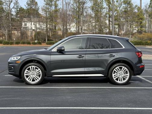 2019 Audi Q5 45 Premium