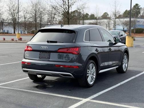 2019 Audi Q5 45 Premium