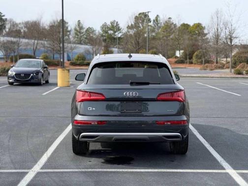 2019 Audi Q5 45 Premium