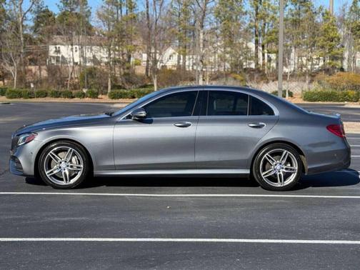 2017 Mercedes-Benz E-Class 4MATIC