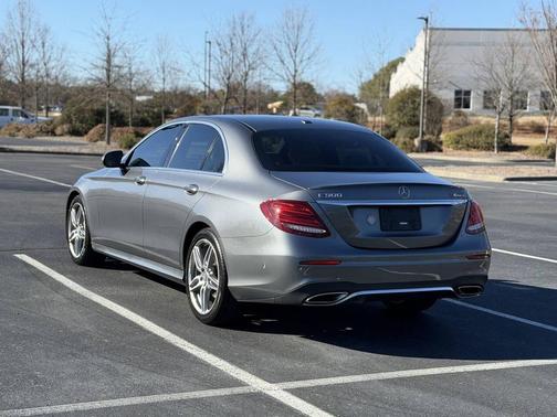 2017 Mercedes-Benz E-Class 4MATIC