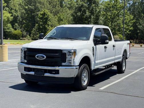 Oxford White 2019 Ford F-250 XL