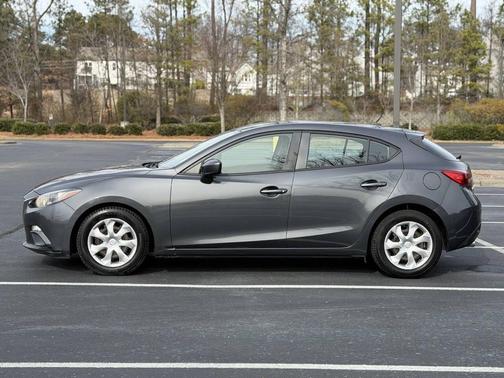 2016 Mazda Mazda3 i Sport