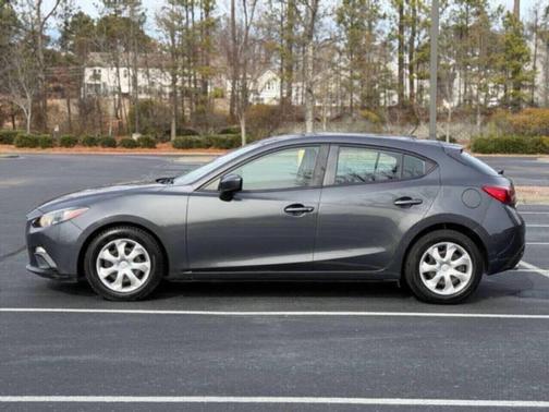 2016 Mazda Mazda3 i Sport