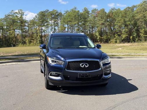 2016 INFINITI QX60 Base