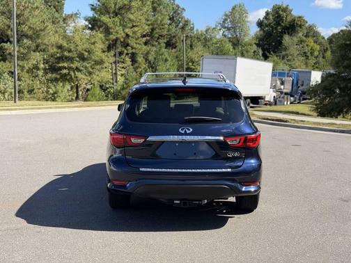 2016 INFINITI QX60 Base