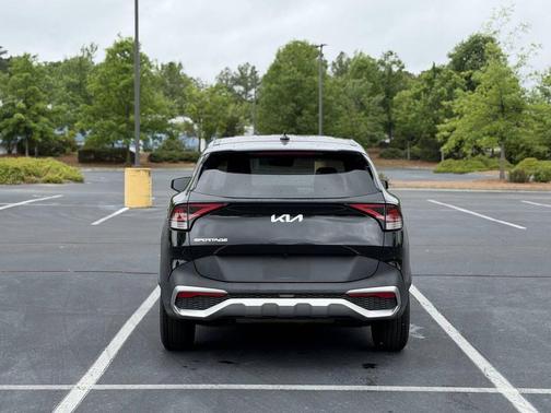 Fusion Black 2023 Kia Sportage LX