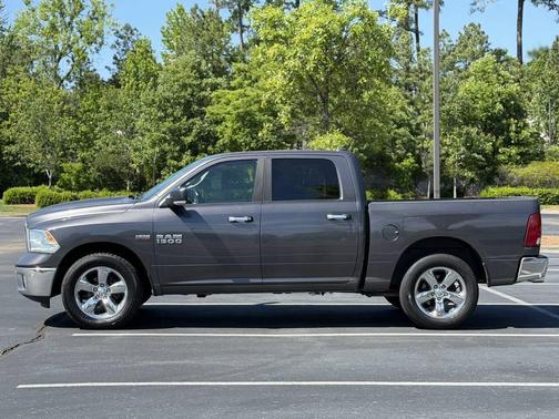 Granite Crystal Metallic Clearcoat 2016 RAM 1500 Big Horn