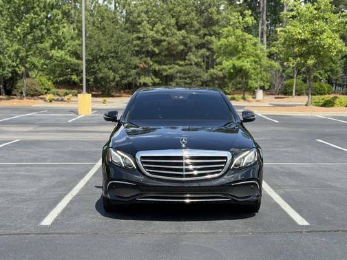 Black 2018 Mercedes-Benz E-Class 4MATIC