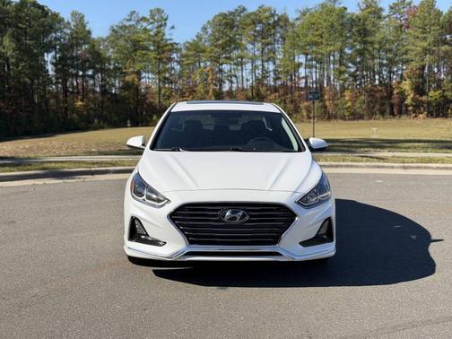 2019 Hyundai SONATA SE