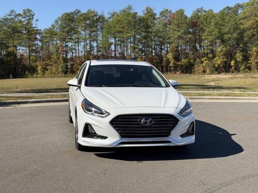2019 Hyundai SONATA SE