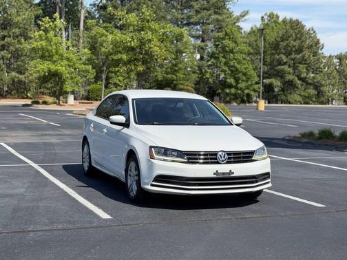 White 2018 Volkswagen Jetta 1.4T S