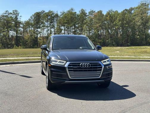 2018 Audi Q5 2.0T Premium Plus