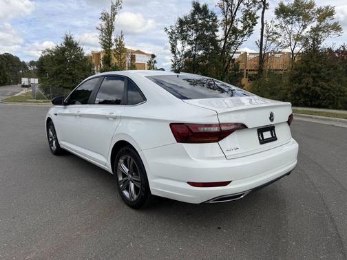 White 2019 Volkswagen Jetta 1.4T S