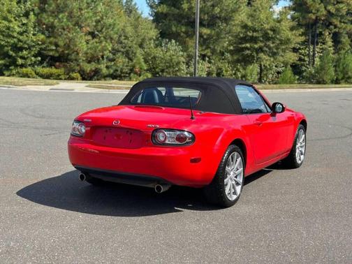 2007 Mazda MX-5 Miata Touring