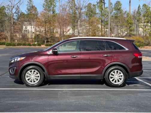 2017 Kia Sorento LX