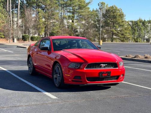 2014 Ford Mustang V6