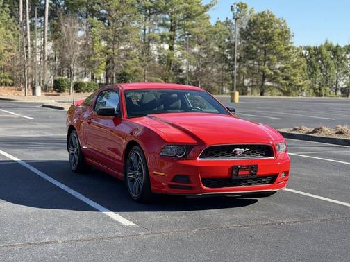 2014 Ford Mustang V6