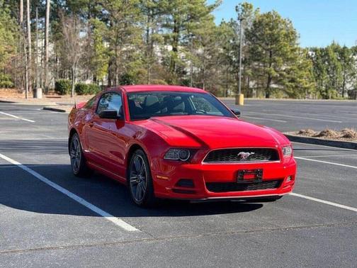 2014 Ford Mustang V6
