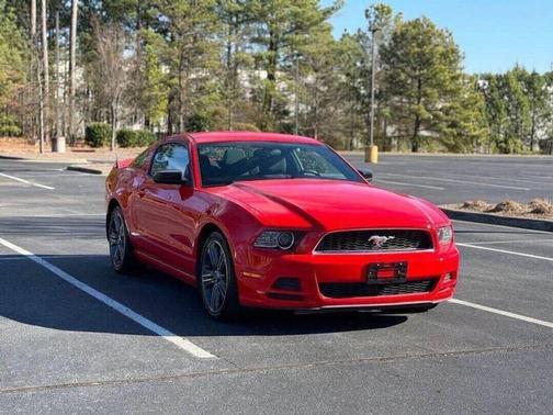 2014 Ford Mustang V6