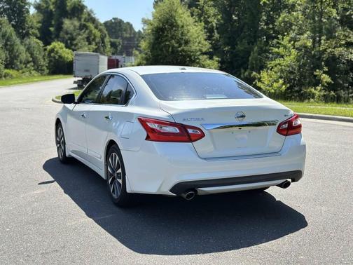 2016 Nissan Altima 2.5 SV