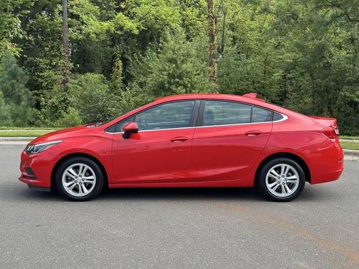 2017 Chevrolet Cruze LT