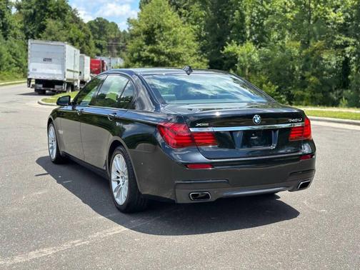 2015 BMW 740 Li