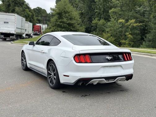2016 Ford Mustang EcoBoost Premium