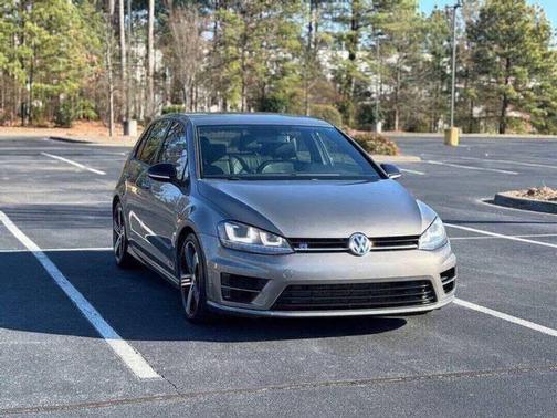 2016 Volkswagen Golf R 2.0T DSG
