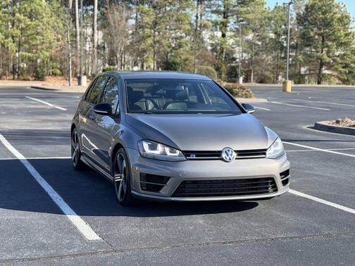 2016 Volkswagen Golf R 2.0T DSG