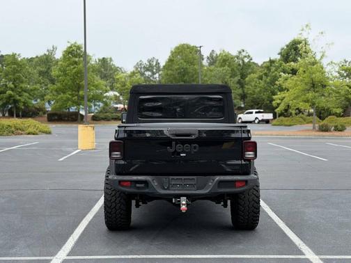 Black Clearcoat 2020 Jeep Gladiator Sport S