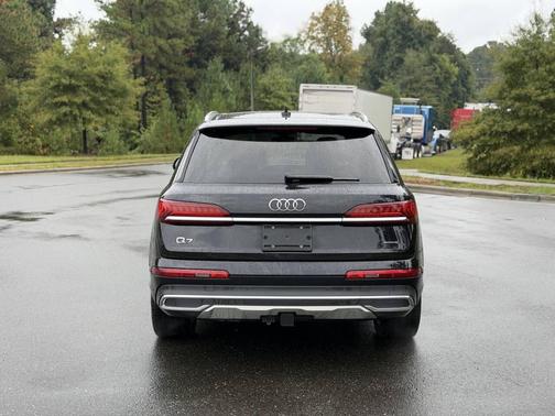 2020 Audi Q7 55 Premium Plus