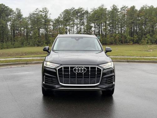 2020 Audi Q7 55 Premium Plus
