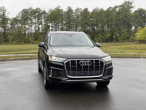 2020 Audi Q7 55 Premium Plus