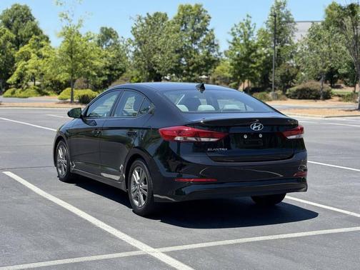 Phantom Black 2017 Hyundai ELANTRA Limited