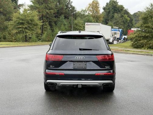 2017 Audi Q7 3.0T Premium