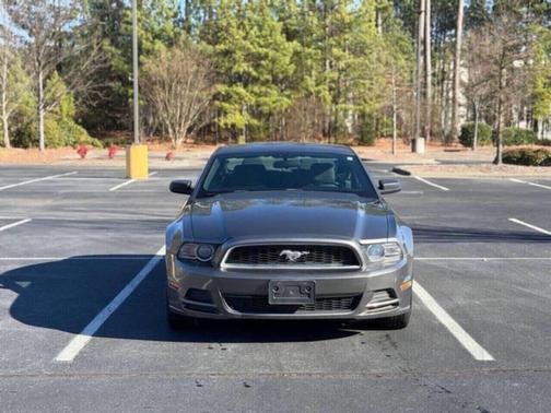 2014 Ford Mustang V6