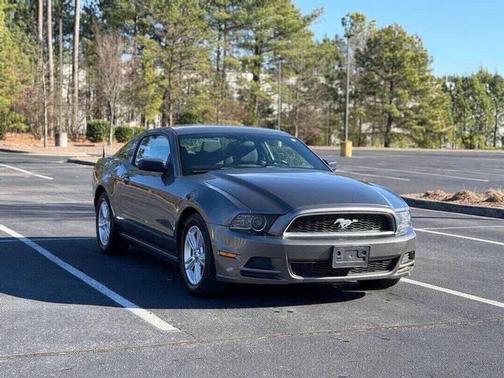 2014 Ford Mustang V6