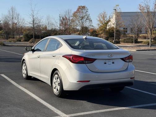 2016 Hyundai ELANTRA Limited