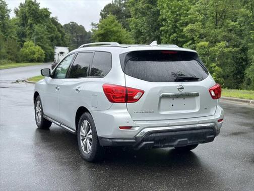 2020 Nissan Pathfinder SV 2WD