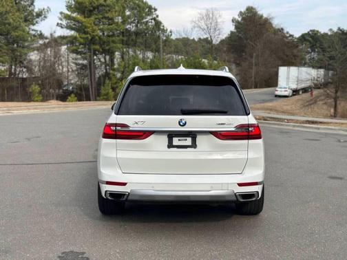 2020 BMW X7 xDrive40i