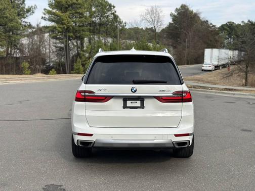 2020 BMW X7 xDrive40i
