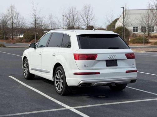 2018 Audi Q7 2.0T Premium Plus