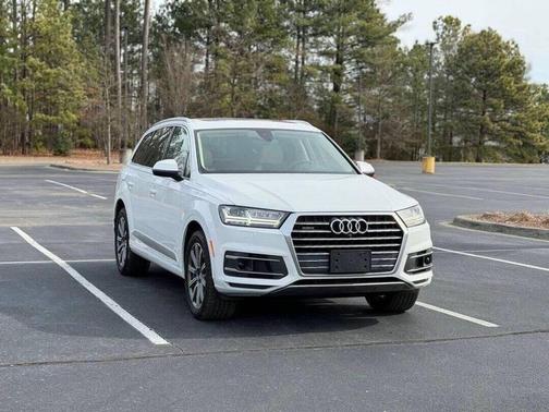 2018 Audi Q7 2.0T Premium Plus