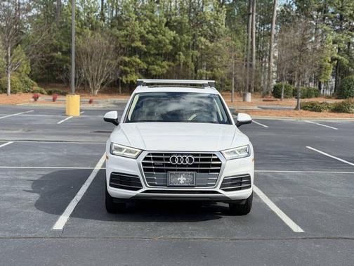 2018 Audi Q5 2.0T Premium Plus