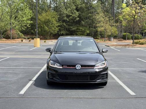 2019 Volkswagen Golf GTI 2.0T S 4-Door