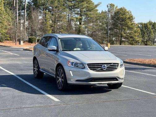 2017 Volvo XC60 T6 Inscription